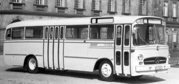 mercedes_O322.jpg