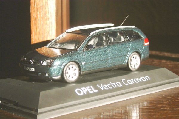 opelvectracsw.jpg