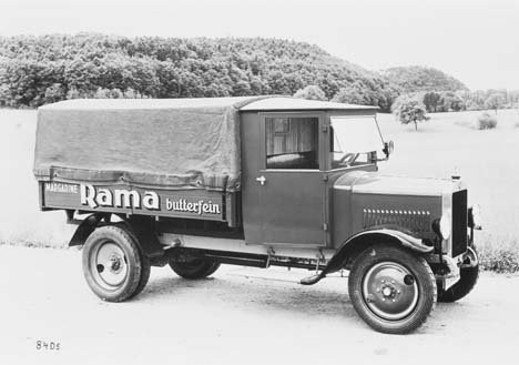 Mercedes_Benz_L_1.jpg