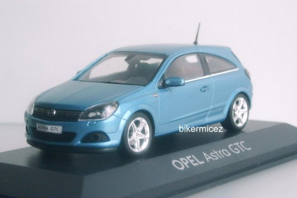 opelastrahcoupe.jpg