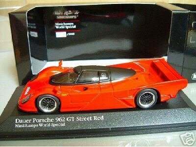 Dauer Porsche 962 Street RED