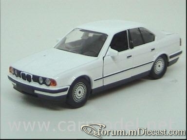 BMW E34 5-series 4d 1988 Schabak.jpg