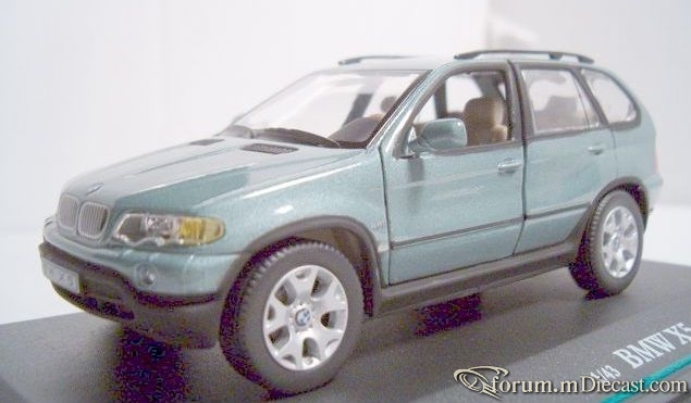 BMW E53 X5 2000 Cararama.jpg
