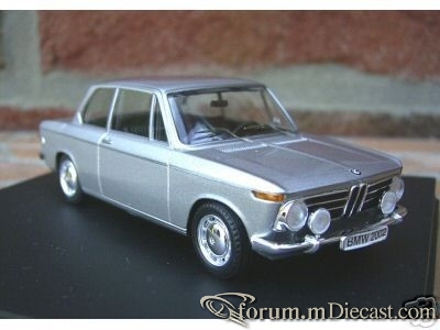 BMW 2002 1968 Trofeu.jpg