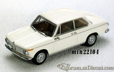 BMW 1600 1966 Minichamps.jpg