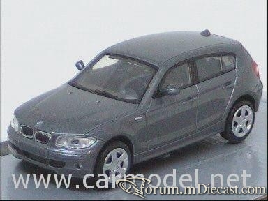 BMW E87 1-series 2004 New Ray.jpg