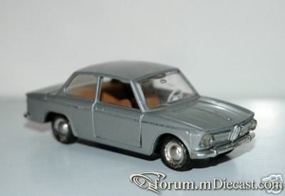 BMW 1600 1966 Jacques.jpg