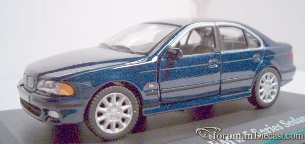 BMW E39 528i 1996 Cararama.jpg