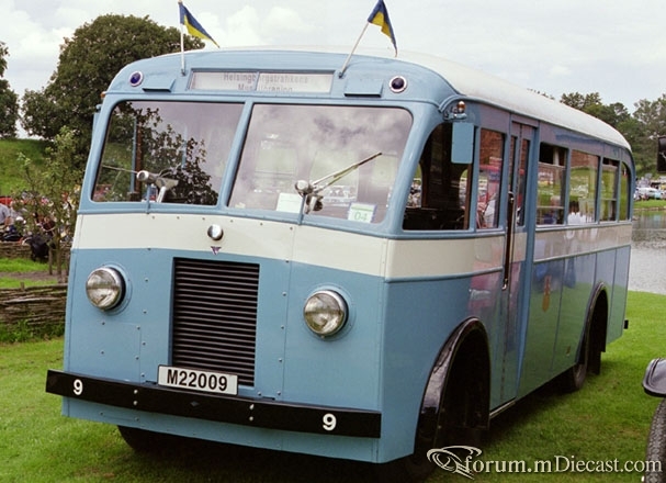 Volvo_1938_B10buss.jpg