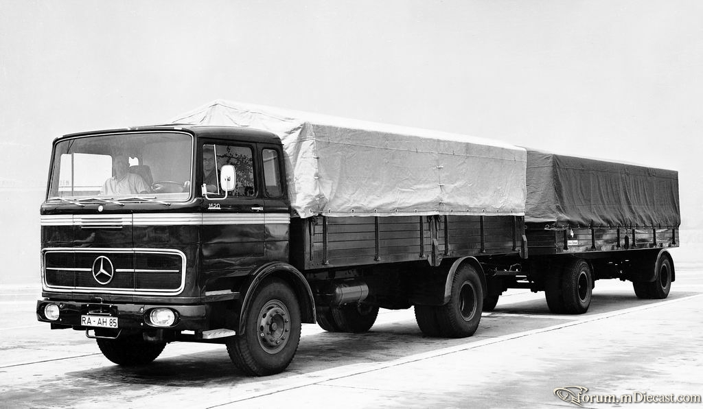 mbLP1620_02.jpg