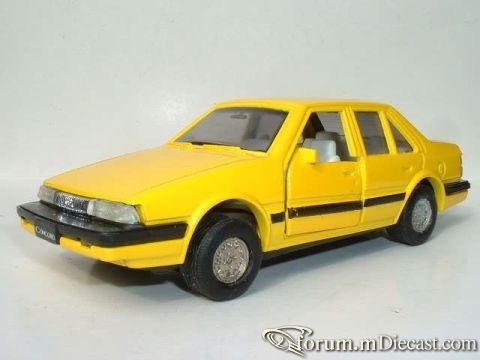 Mazda Capella Clover.jpg
