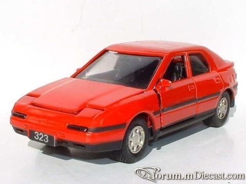 Mazda 323F I Diapet.jpg
