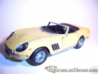 Ferrari 275GTB Spider Norev.jpg