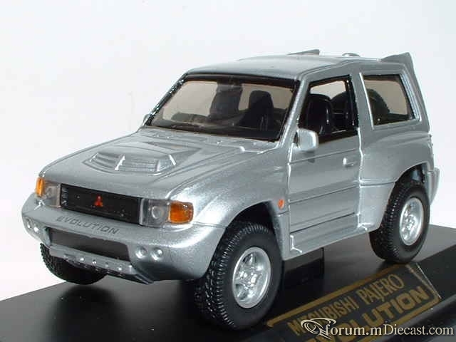 Mitsubishi Pajero EVO Diapet.jpg