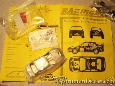 Mitsubishi Lancer EVO IV 1997 Racing43.jpg
