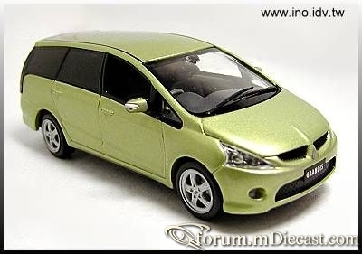 Mitsubishi Grandis.jpg