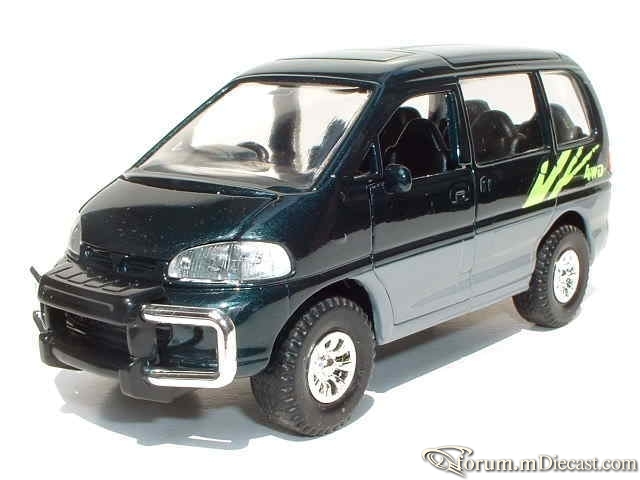 Mitsubishi Space Gear Diapet.jpg