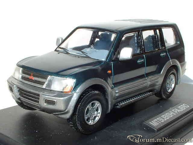 Mitsubishi Pajero 1999 LWB MTech.jpg