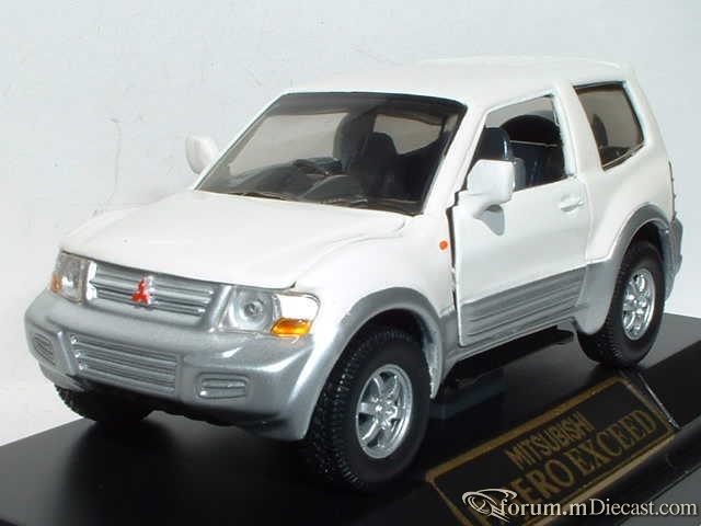 Mitsubishi Pajero 1999 SWB Diapet.jpg