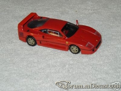 Ferrari F40 1987 Starter.jpg