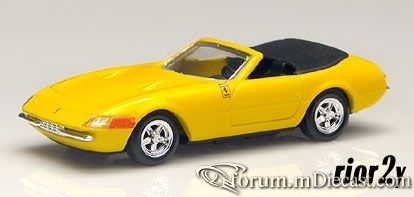 Ferrari 365GTS Daytona Spyder 1969 Rio.jpg