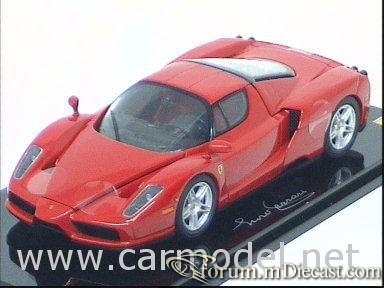 Ferrari Enzo 2002 Kyosho.jpg