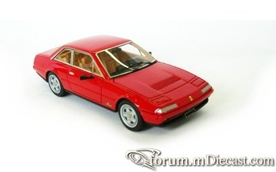 Ferrari 412 2plus2 1985 Looksmart.jpg