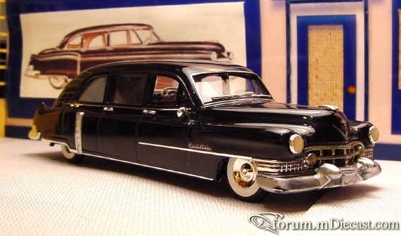 Cadillac 62 1952 6d Elegance.jpg