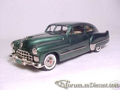 Cadillac 61 1948 Sedanet Brooklin.jpg