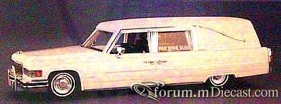 Cadillac 1976 Hess-Eisenhardt Elegance.jpg
