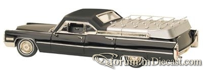 Cadillac 75 1965 Superior Flower Car Sunset Coach.jpg