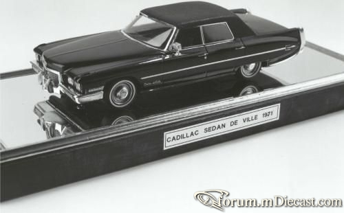 Cadillac Sedan De Ville 1971 VF.jpg