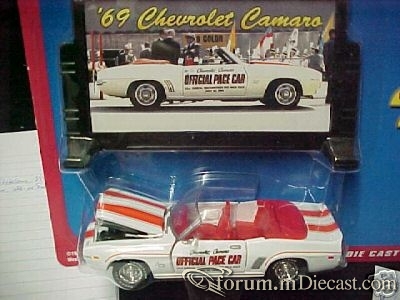 Chevrolet Camaro 1969 Cabrio Road Champs.jpg
