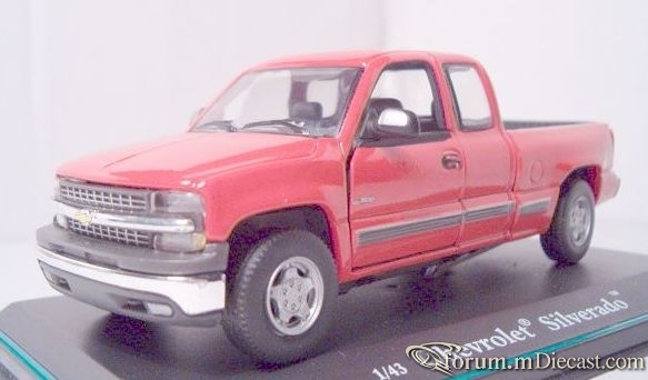 Chevrolet Silverado Cararama.jpg