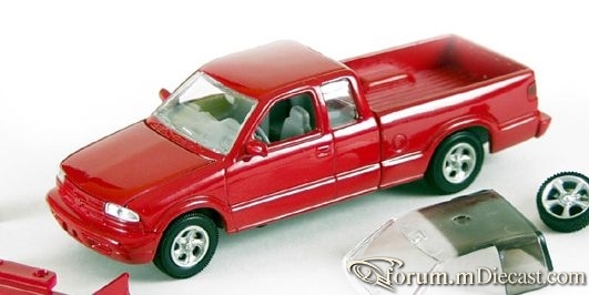 Chevrolet S10 Modifiers.jpg