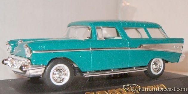 Chevrolet Nomad 1957 Yatming.jpg