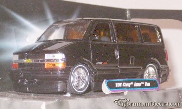 Chevrolet Astro 2001 Bus Jada.jpg