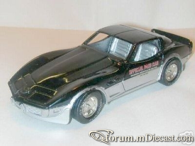 Chevrolet Corvette 1978 Stingray Nostalgic Miniatures.jpg