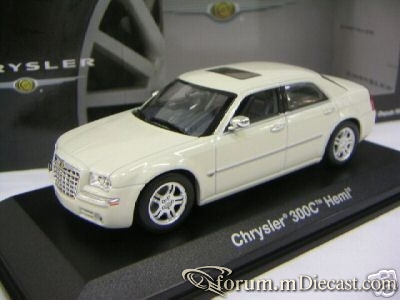 Chrysler 300C Hemi Norev.jpg