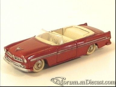 Chrysler New Yorker 1955 Dinky.jpg
