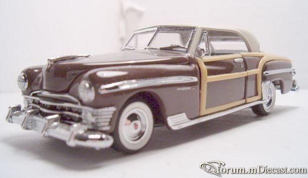 Chrysler Town And Country 1949 Hardtop FranklinMint.jpg
