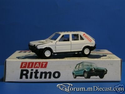 Fiat Ritmo 1978 5d CGCG.jpg
