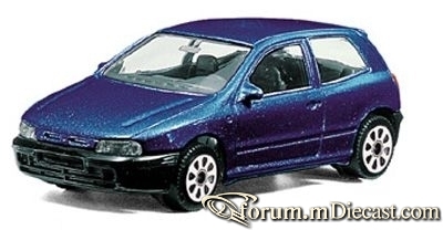 Fiat Bravo 1995 Bburago.jpg