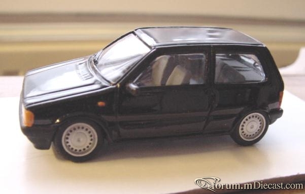 Fiat Uno 1989 3d Millesime.jpg