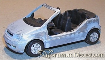 Fiat Panda Marrakesh Autosalon Genf 2003 CarWeb43.jpg