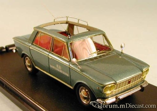 Fiat 1500 4d Openroof.jpg
