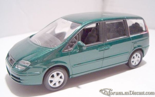 Fiat Ulysse 2002 Norev.jpg
