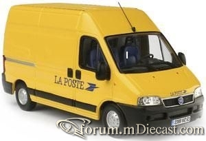 Fiat Ducato 2004 Van Highroof Norev.jpg