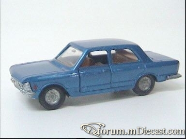 Fiat 130 4d 1969 Mercury.jpg