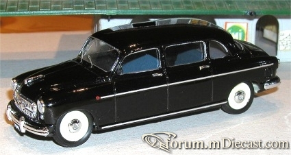 Fiat 1400B Lombardi 1956 CarWeb43.jpg
